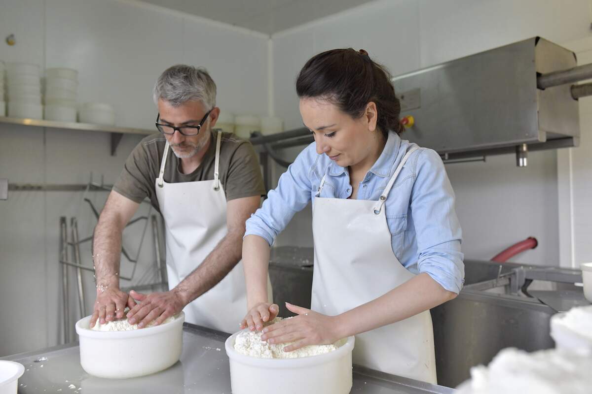 National Cheesemakers Day
