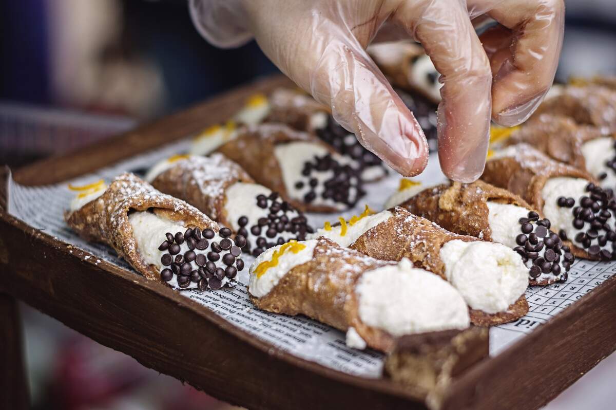 National Cannoli Day